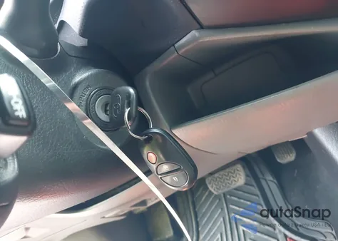 2014 Toyota Tacoma Base V6 из США, поврежденный, VIN 3TMMU4FN8EM068048